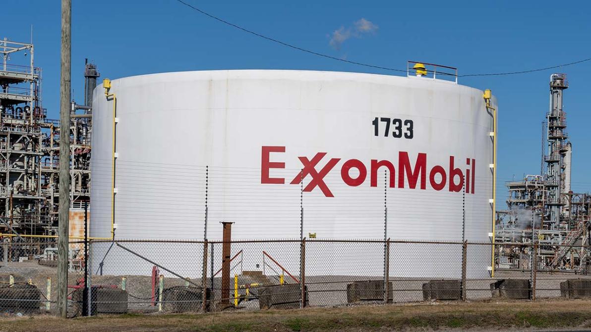 ExxonMobil-Beschäftigte arbeiten wieder unter Tarifverträgen