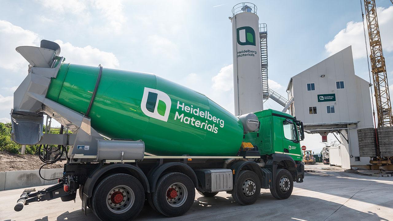 Heidelberg Materials: Umsatz +6%, RCO steigt — Mega‐Deals & CO2‐Offensive