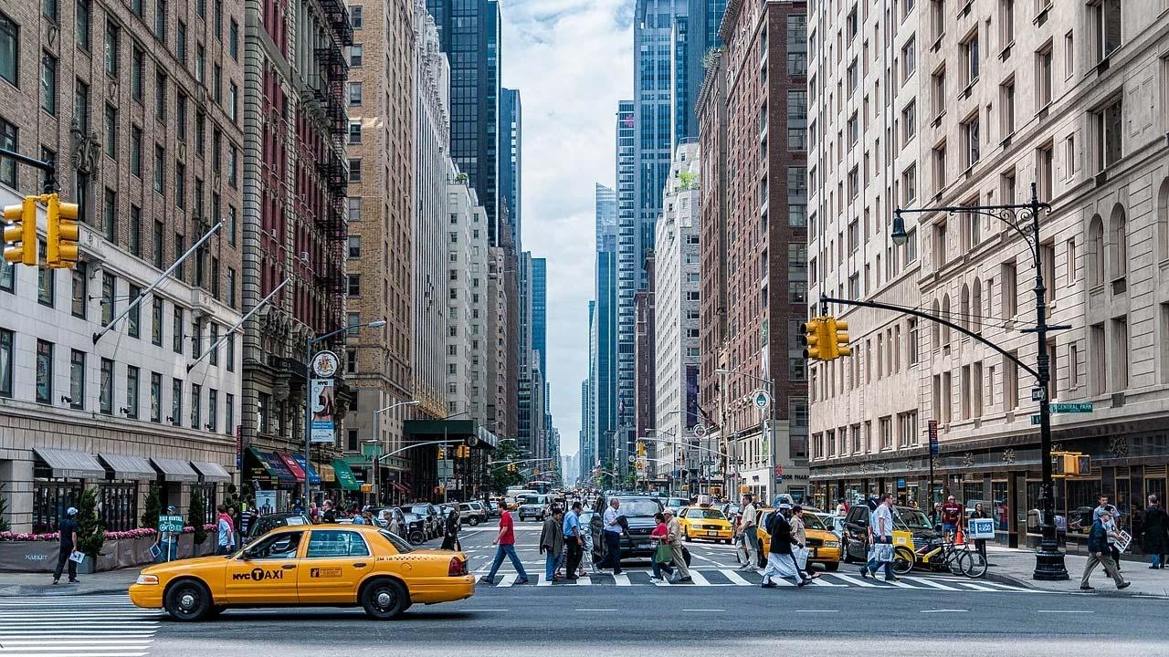Aktien New York: Ungewisse Lage im Nahen Osten belastet US-Börsen